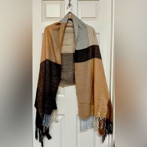 H&M Scarf Shawl Cream-Blue-Tan Color Block